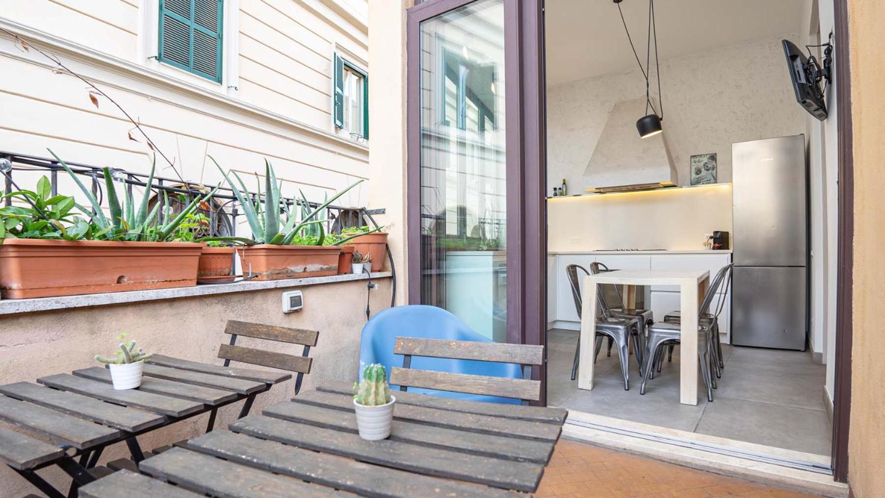 Cozy Nest With Terrace In Trastevere Rom Exteriör bild