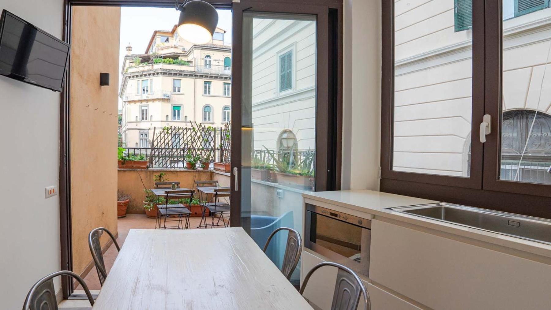 Cozy Nest With Terrace In Trastevere Rom Exteriör bild